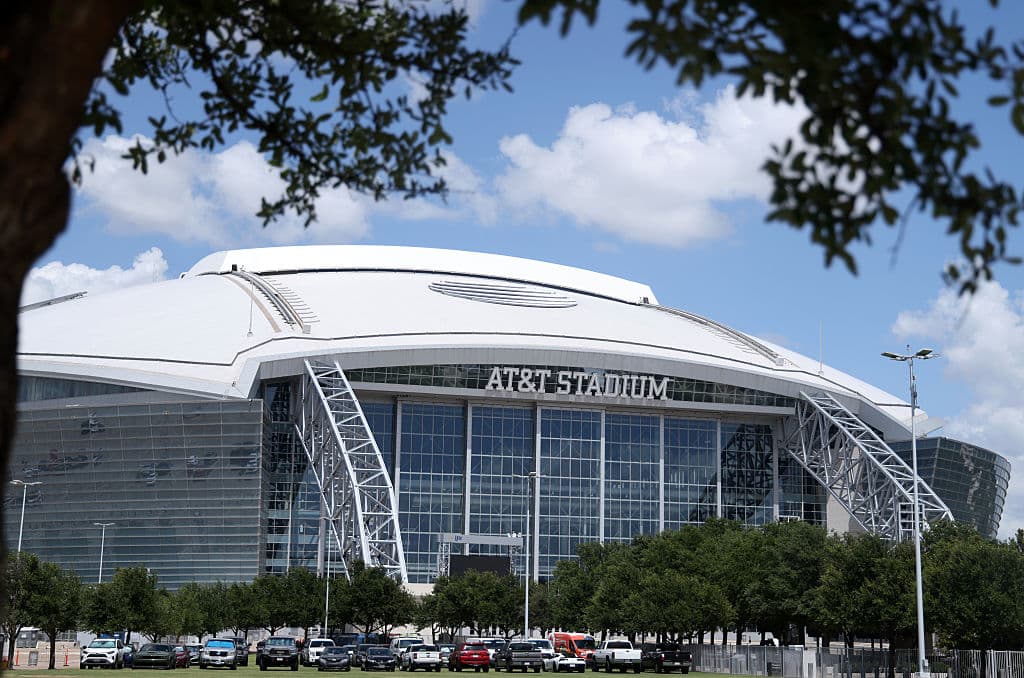 Black curtains shield AT&T Stadium glare for Japan-Sweden World Cup match