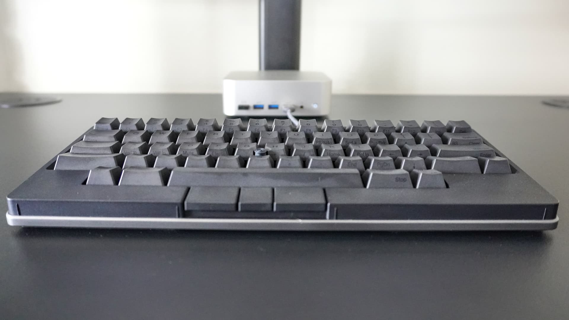 HHKB Studio Brings Pointing Stick and Silent Linear Switches