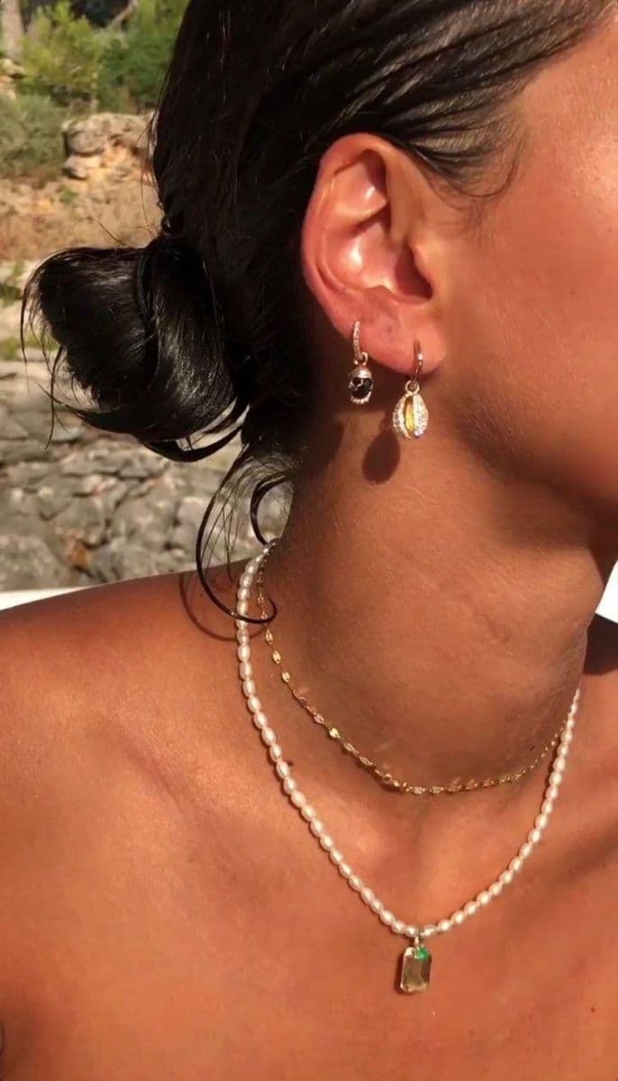 Birthstone Necklaces Turn Personal Style Into Meaningful, Giftable Jewelry