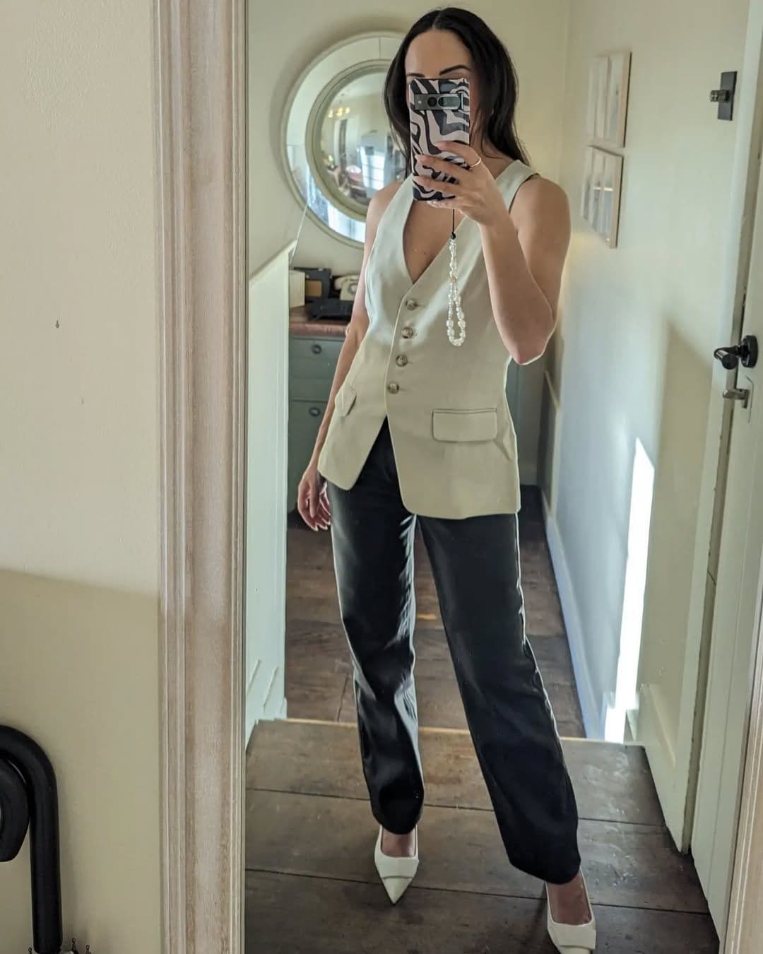 The 7 Best Shoes for Petites, According to a 4'11" Fashion Editor