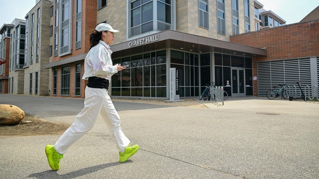 Stony Brook to rename César Chávez Hall after abuse review