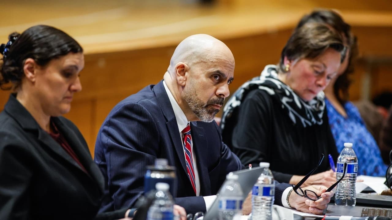 Patchogue-Medford budget stays under tax cap, South Country seeks supermajority vote