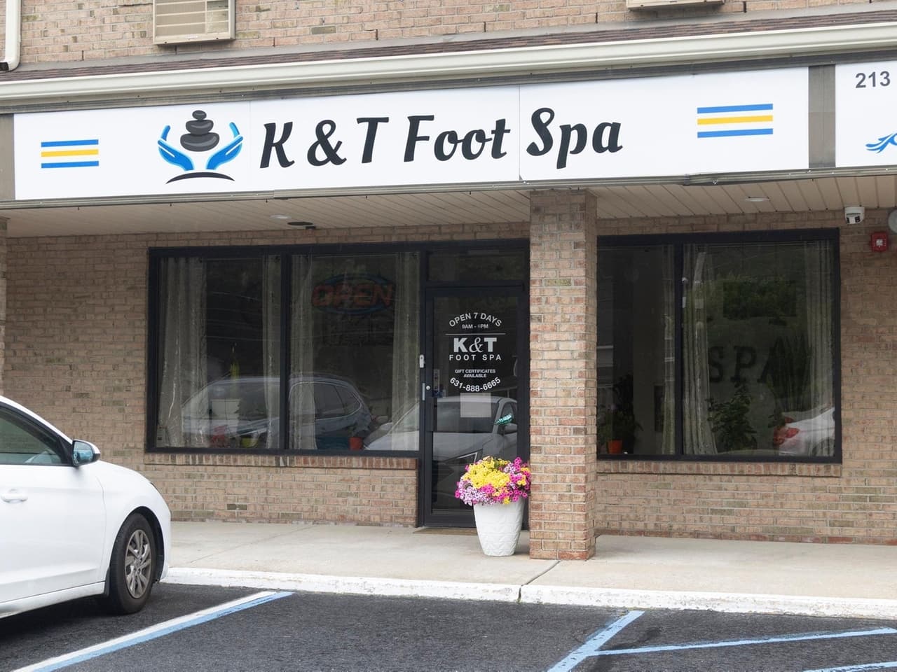 Suffolk clerk ends lease at St. James spa tied to sex work claims