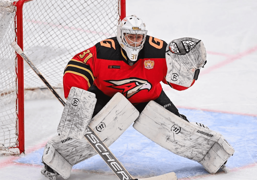 Berezhnoy Makes 31 Saves as IceHogs Rally Late to Beat Griffins 3-1