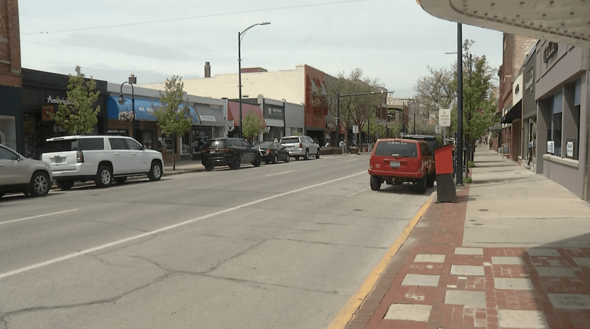 East Front Street curb, sidewalk work begins in downtown Traverse City
