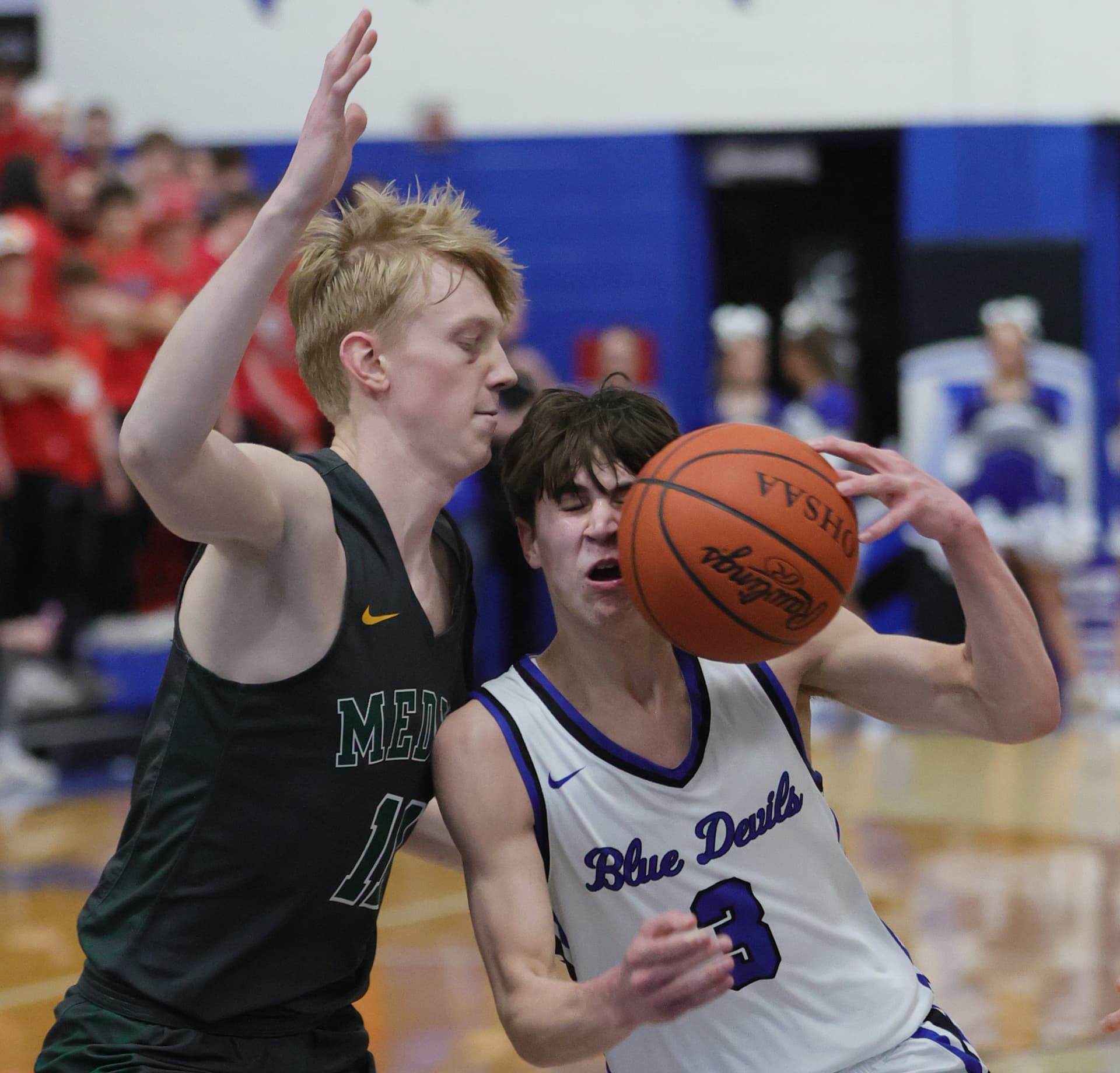 Photo Gallery: Medina/Pingree-Buchanan Rolls Past Washburn 63-59 in Early-Season Win