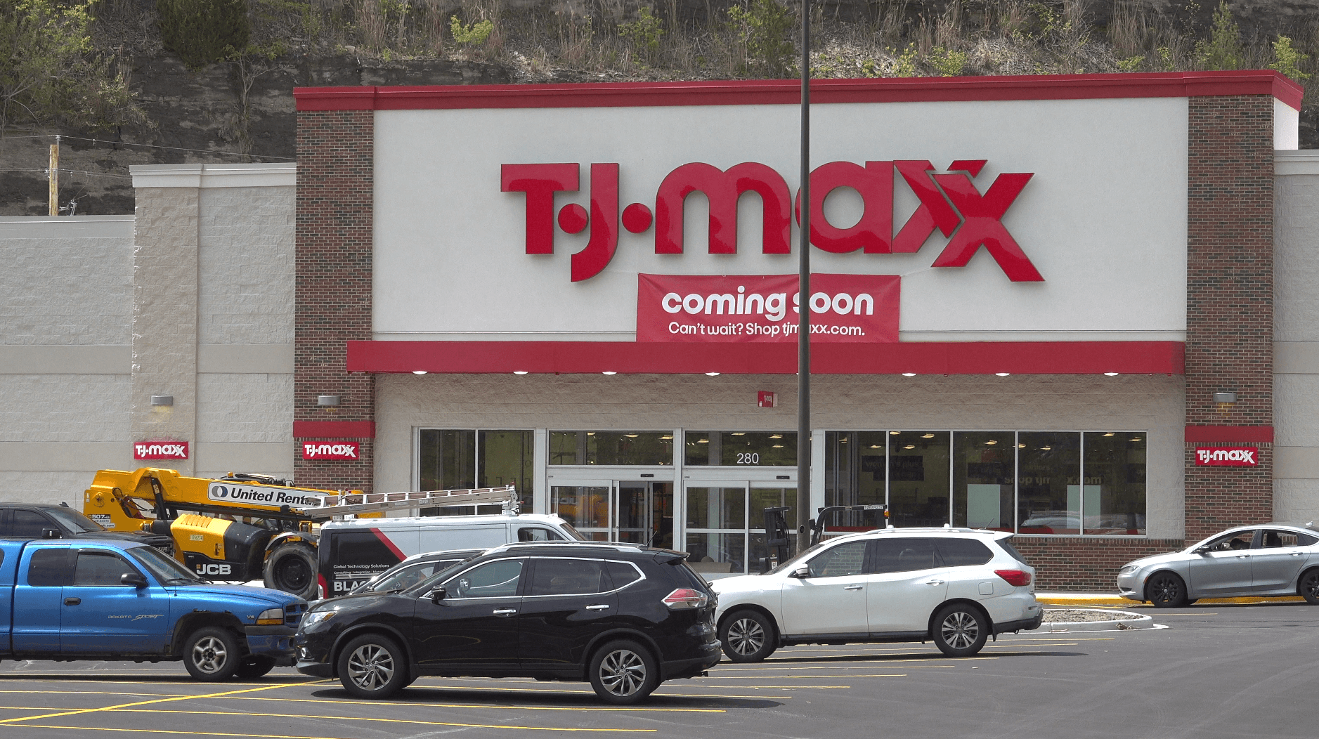 T.J. Maxx sets May 17 opening date in Hazard