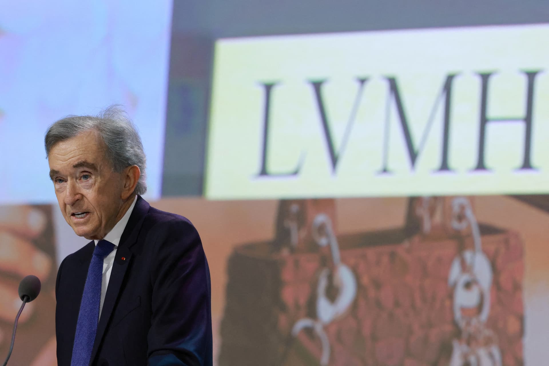 Arnault warns on Middle East risk, doubles down on Tiffany growth