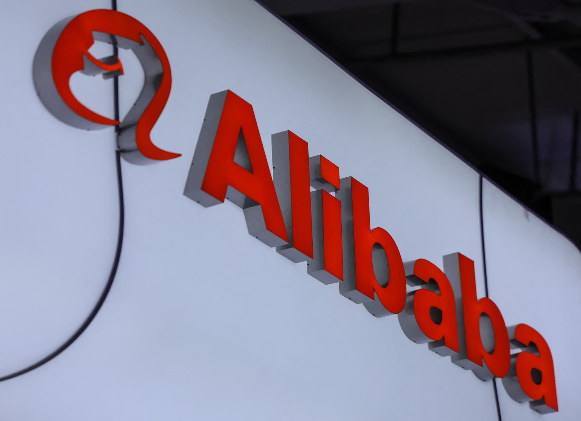 Alibaba bans employees from using Anthropic's Claude Code at work