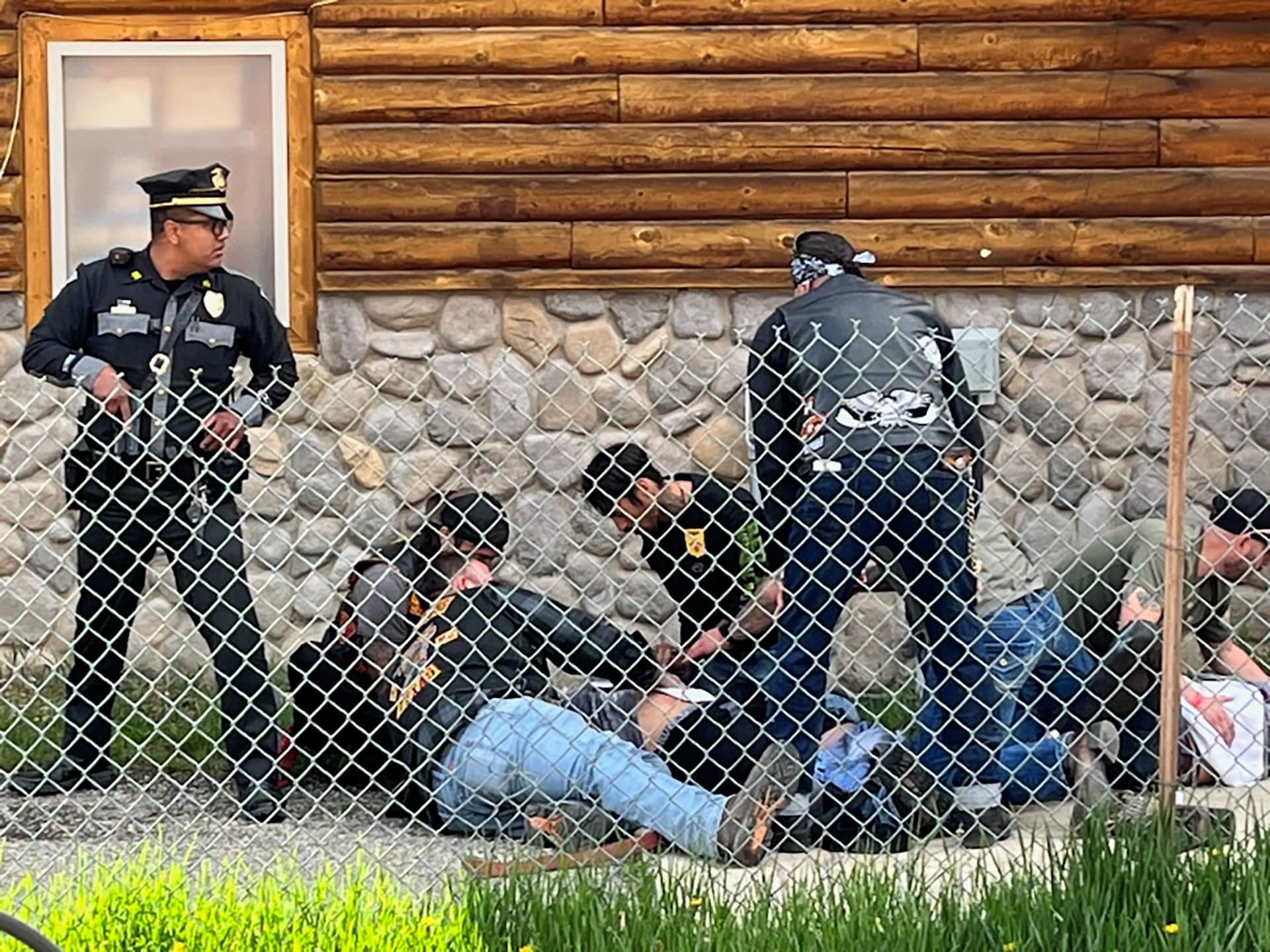 Officer-involved shooting in Veguita leaves suspect dead, no threat to public