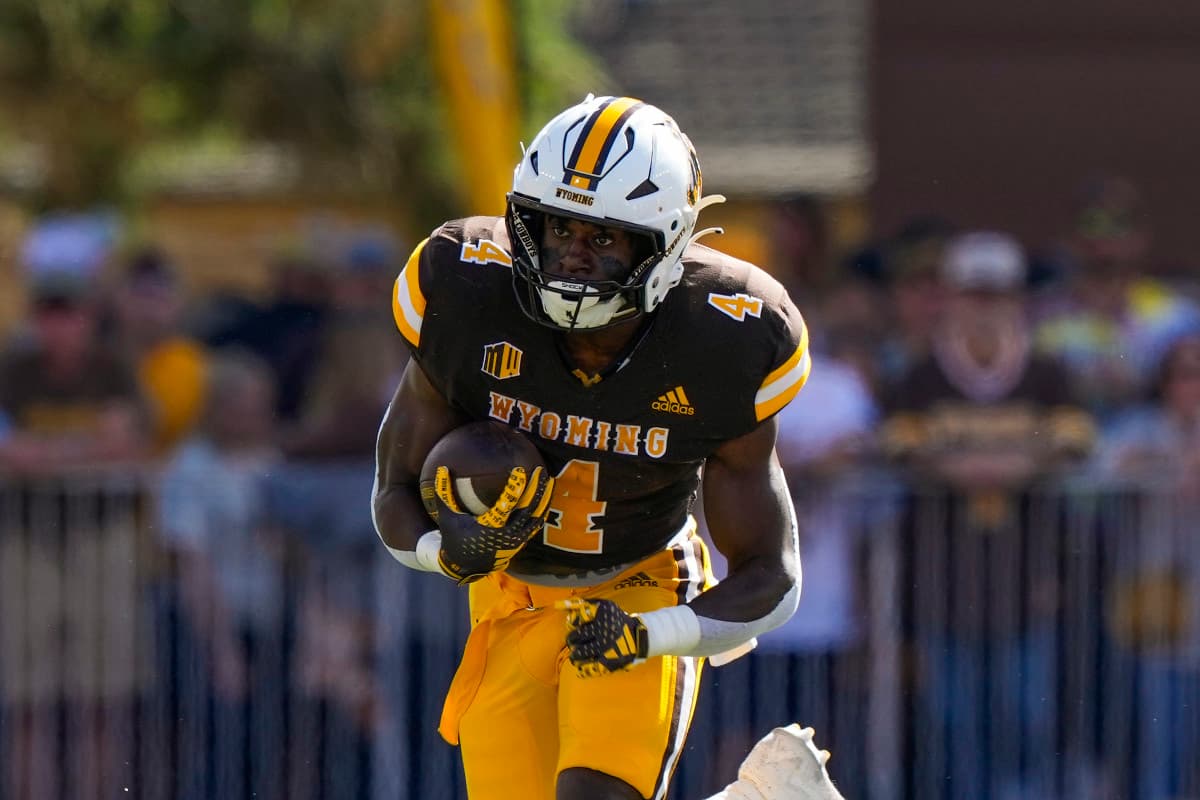 Wyoming Cowboys Host Junior Day, Drawing Praise From Football Recruits