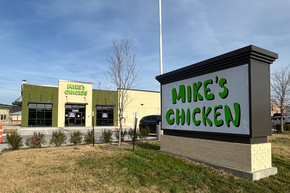 Mike's Chicken plans early January opening in south Plano