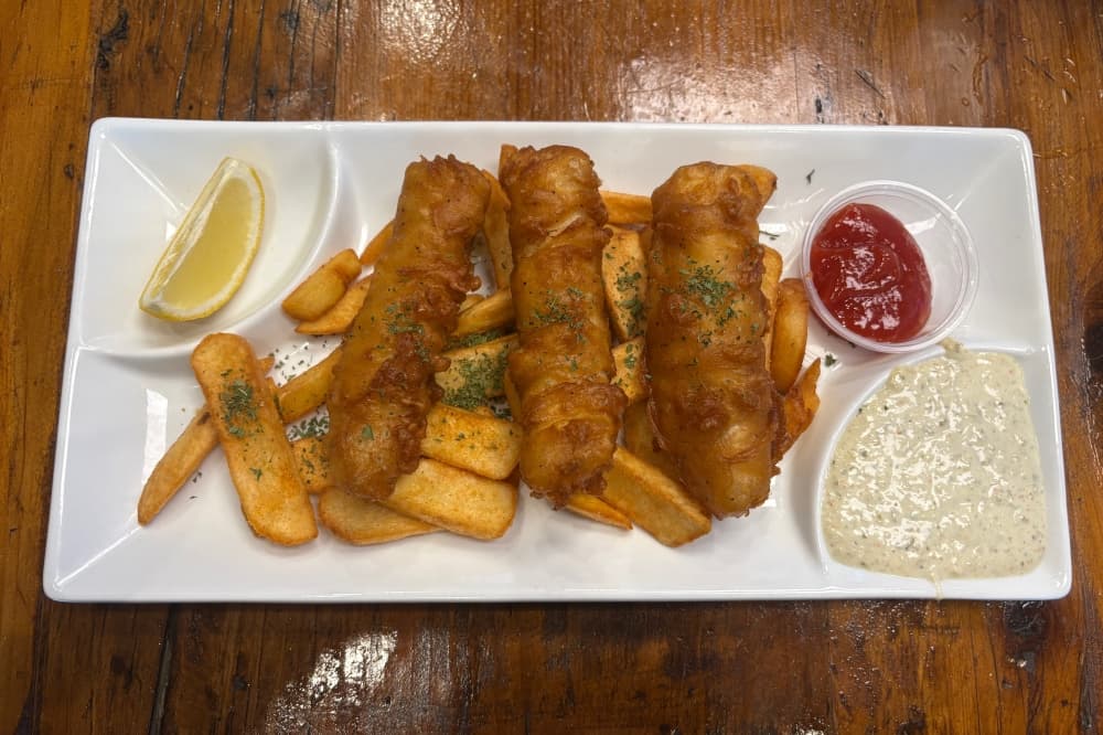 Lion and Crown Pub opens in McKinney with food, drinks and live music