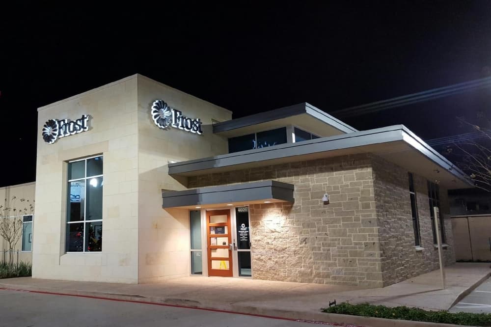 Frost Bank plans new full-service Richardson branch on Campbell Road
