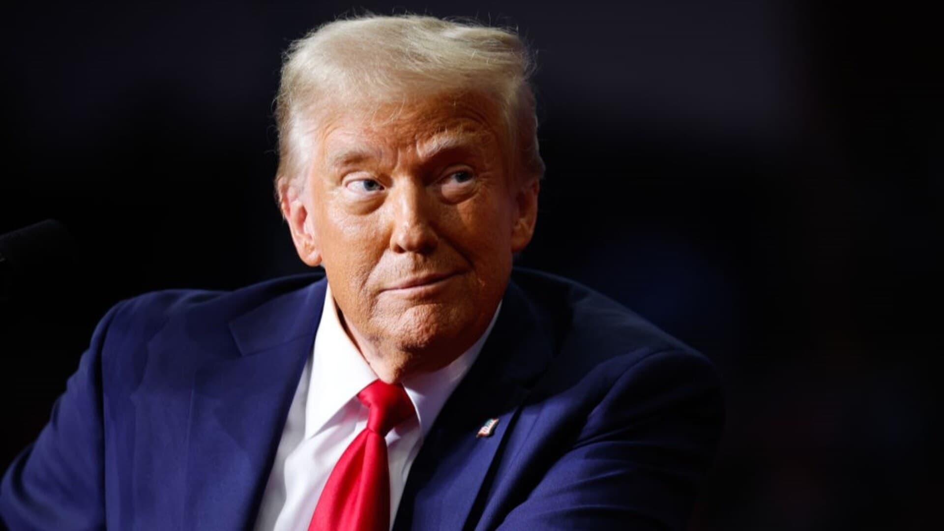 Political Turmoil and Public Health: A Week of Controversy in U.S. Governance