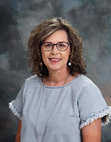 Longtime Billingsley teacher marks 30 years, highlights rural school stability