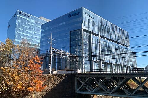 Spectrum Internet Outage Hits Thousands Nationwide, Disrupting Work and School