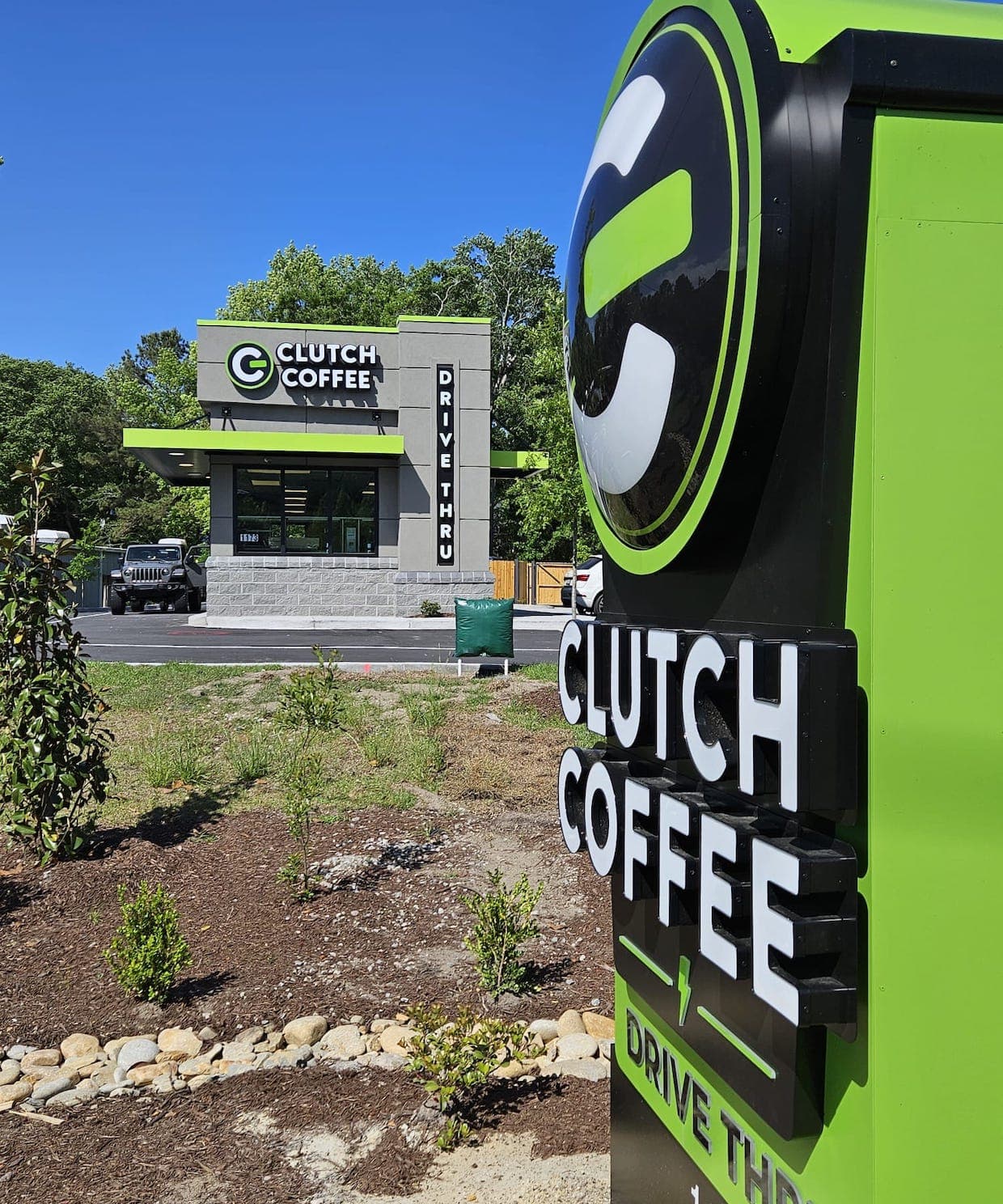 Dutch Bros acquires Clutch Coffee Bar, converting Carolina drive-thrus