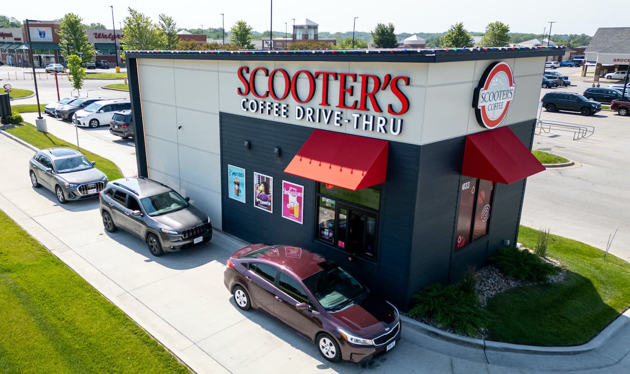 Scooter’s Coffee adds 31 stores in Southeast with Hardee’s operator