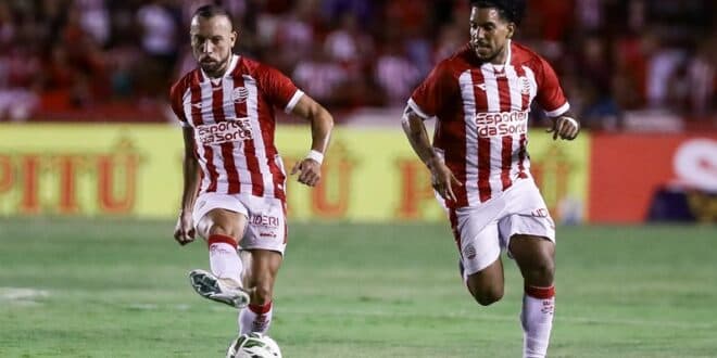Náutico goleia Sport por 4 a 0 e assume liderança invicta