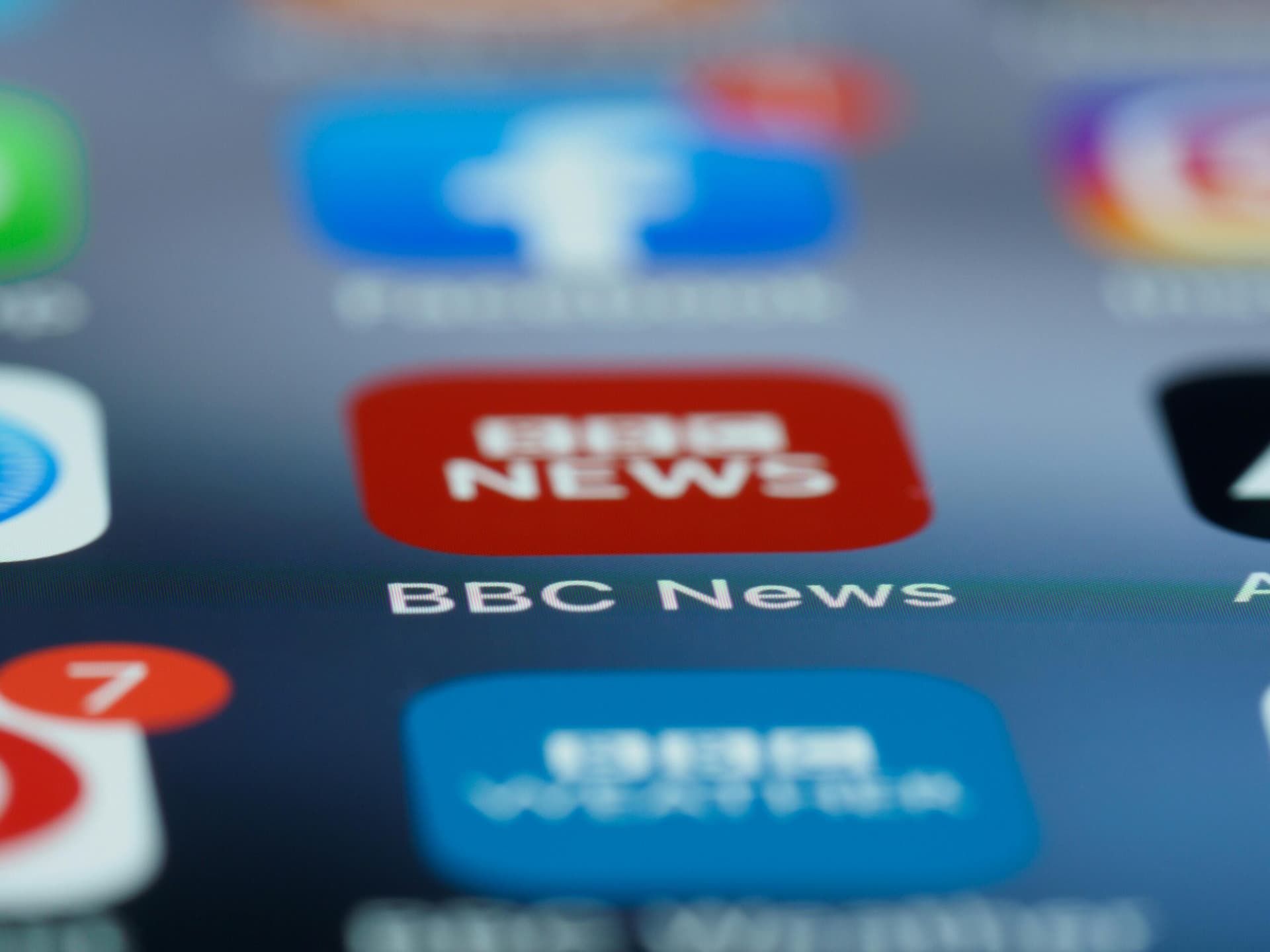 BBC launches subscription for U.S. digital readers, prompting debate