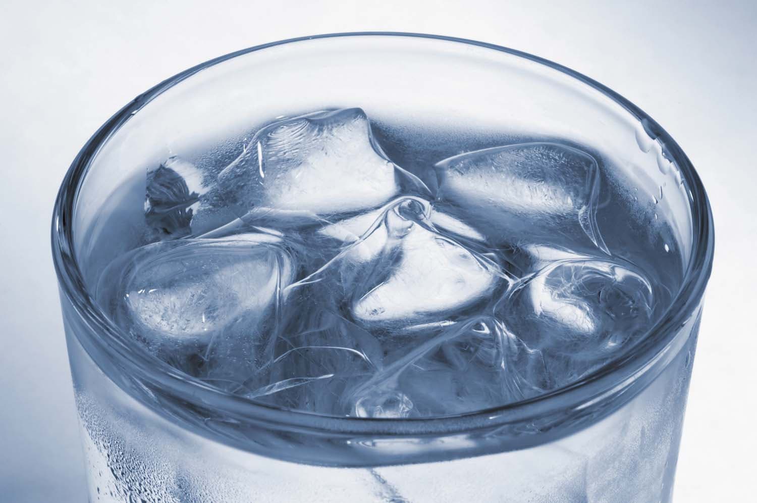 Clinician Guide Lays Out Practical Ice Bath Temperatures and Durations