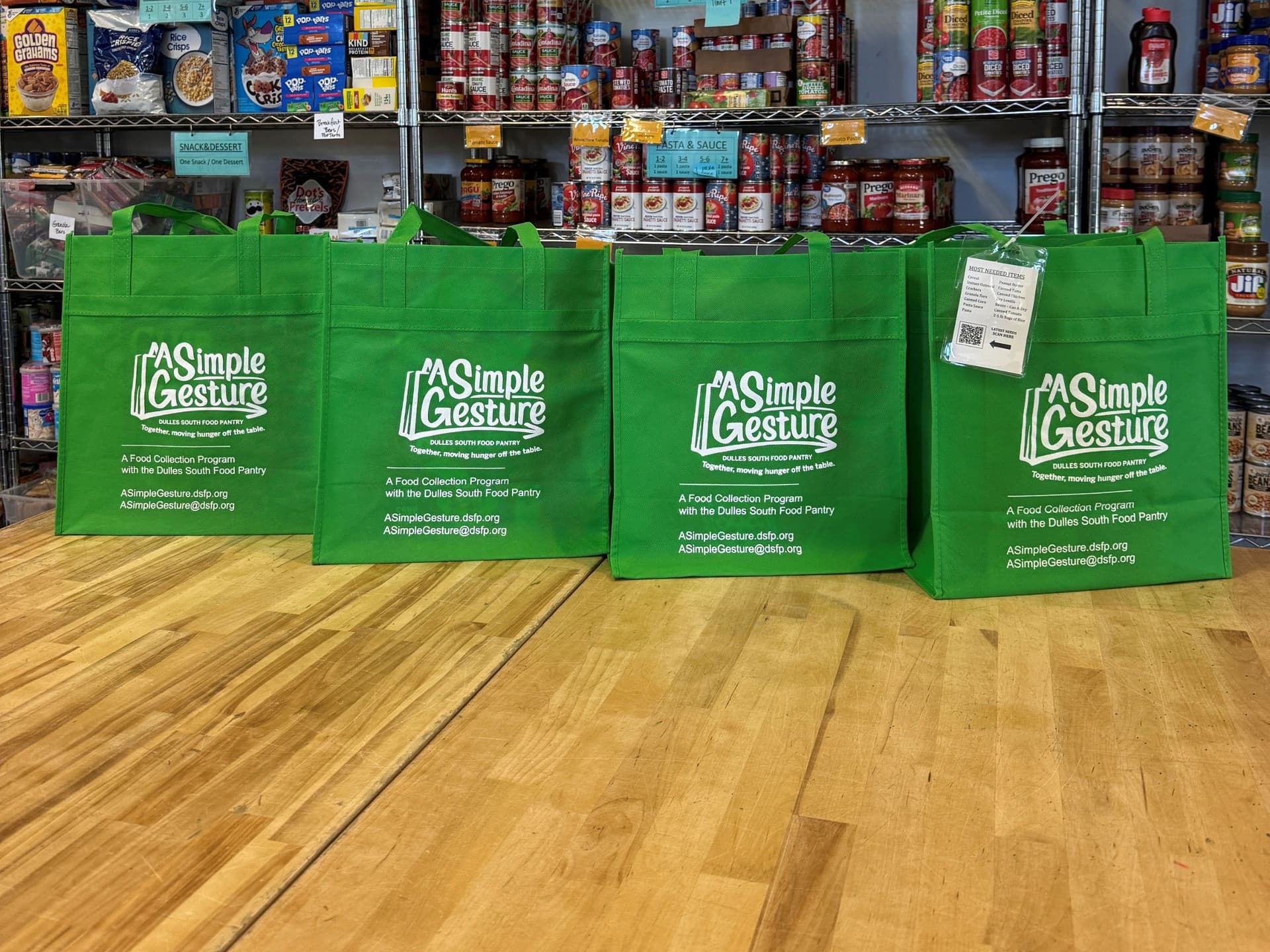 A Simple Gesture’s green bag model fits food drive modernization push