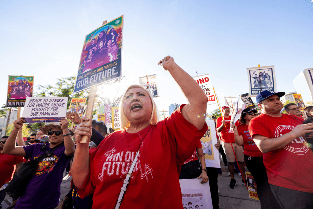 LAUSD strike talks continue late Monday as unions seek last-minute deals