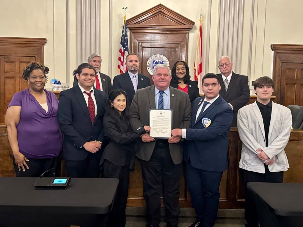 Stanhope Elmore FBLA Observes National FBLA Week, Presents CTE Benefits to Commission