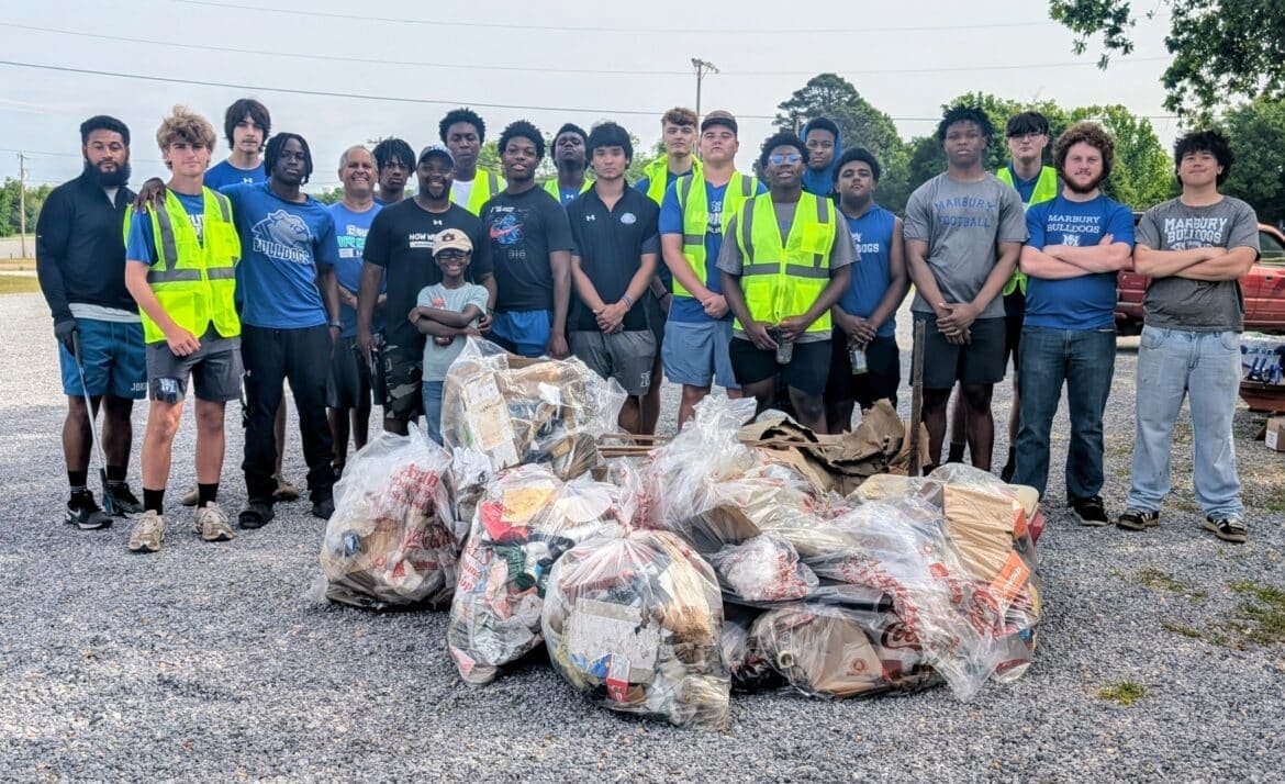 Pine Level cleanup draws 26 volunteers, boosts town beautification efforts