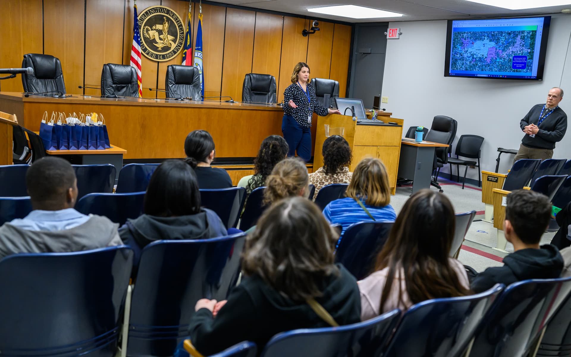 Free Elon course aims to bridge campus-community divide in Alamance