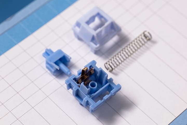 Lubing switches: the high-impact mod for smoother, deeper thock