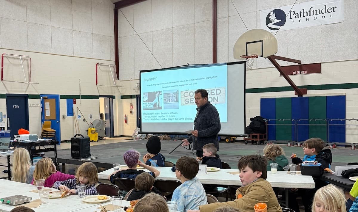 Traverse City students mark MLK Day with community service