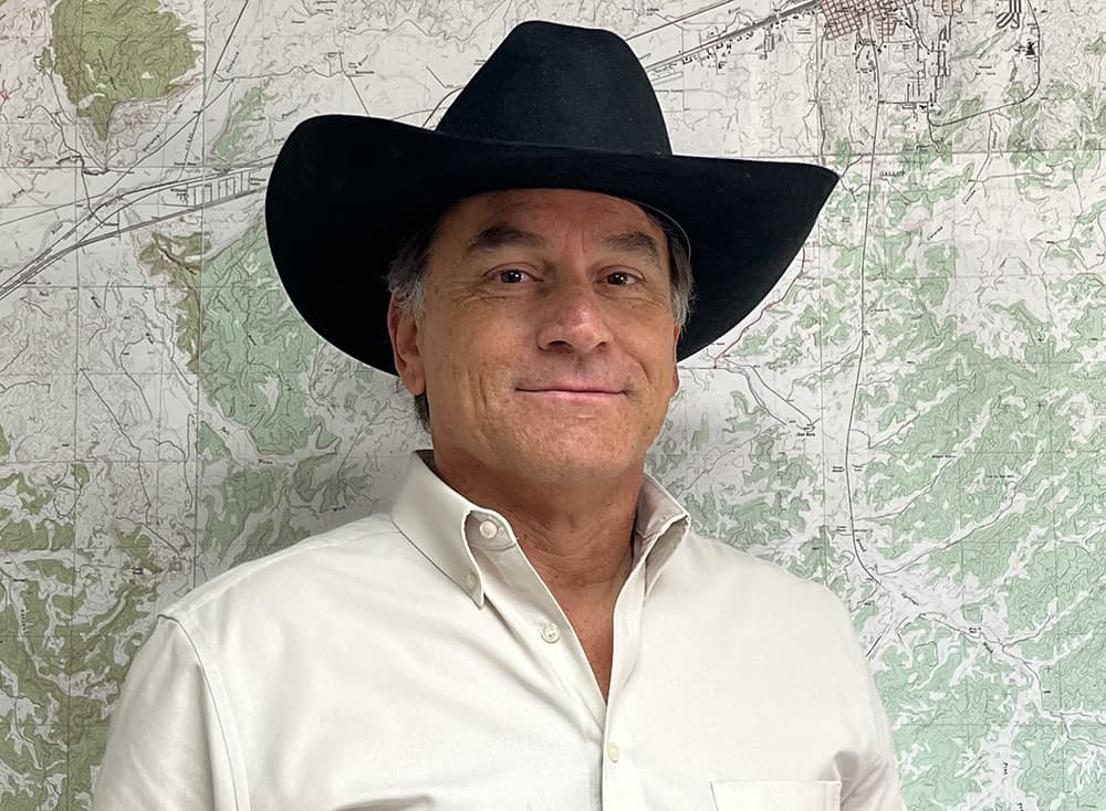 Gallup voters seek change in competitive mayoral race