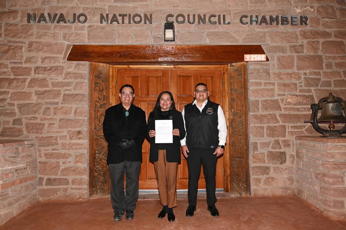 Navajo Council Adopts Uniform Utility Service Agreements, Streamlines Process