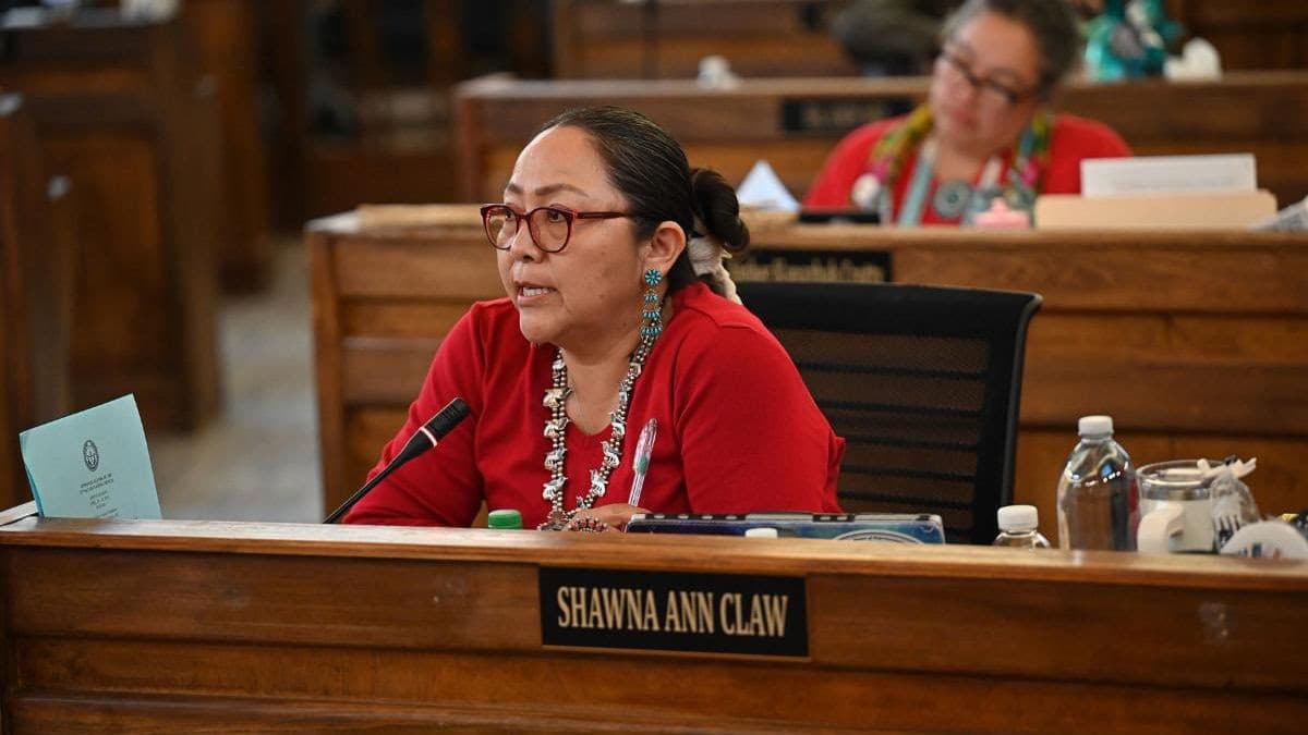 Navajo Nation Council overrides veto to tighten relief fund oversight