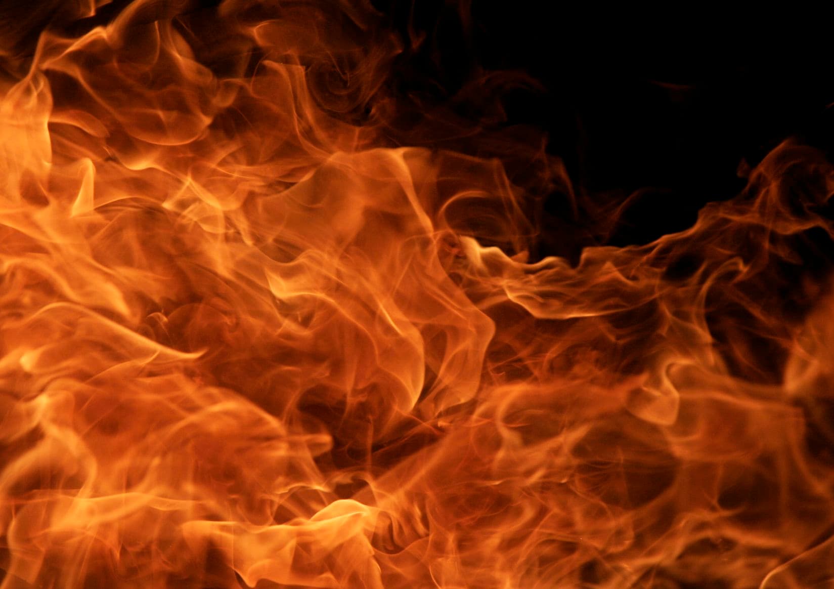 Wildfire near Piñon Canyon forces evacuations in Las Animas County