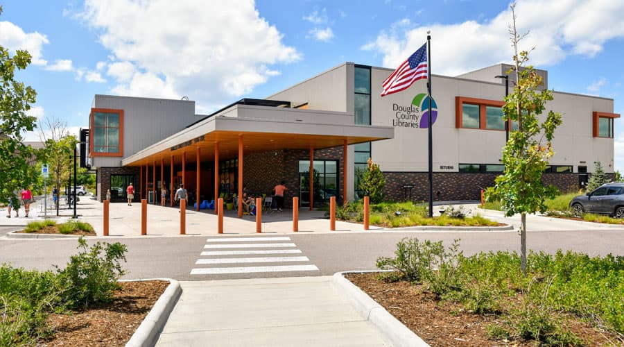 Douglas County Libraries Host Early December Community Programs, Boost Holiday Offerings