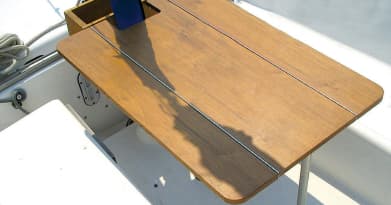 DIY Cockpit Table Solves Tiller-Steered Sailboat Space Challenge