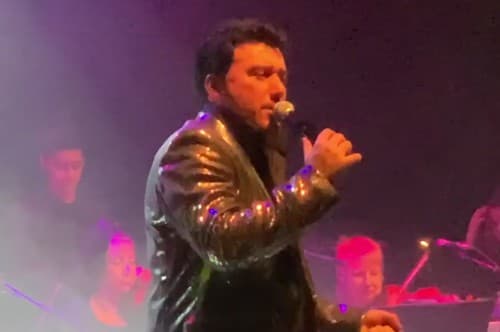 Menominee Casino Resort hosts Neil Diamond tribute, boosts Keshena live entertainment