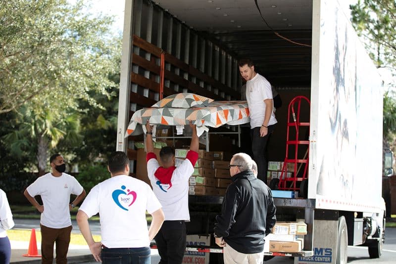 Ashley HomeStore Gives Beds to Yuma Children, Promotes Community Care