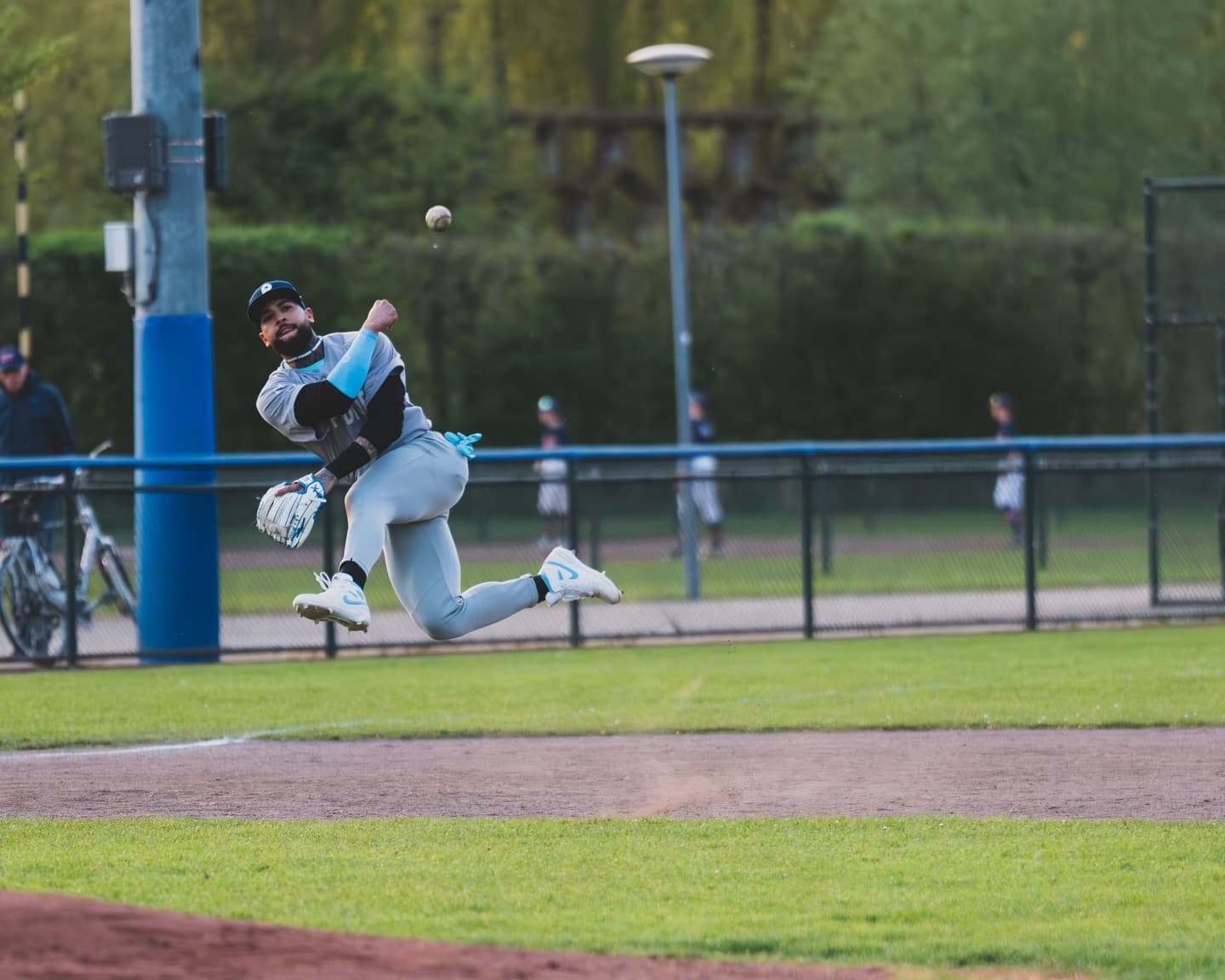 Neptunus stays unbeaten as Twins, Pioneers post first Hoofdklasse wins