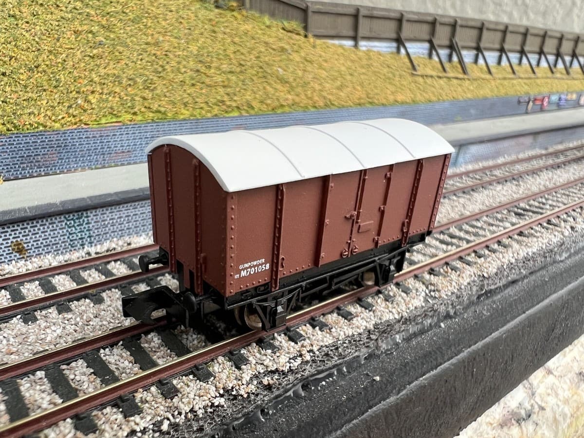Dapol reveals N Gauge freight wagons for small layout realism