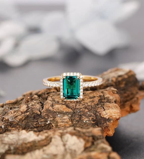 Emeralds and green jewels shine for Mother's Day gifting