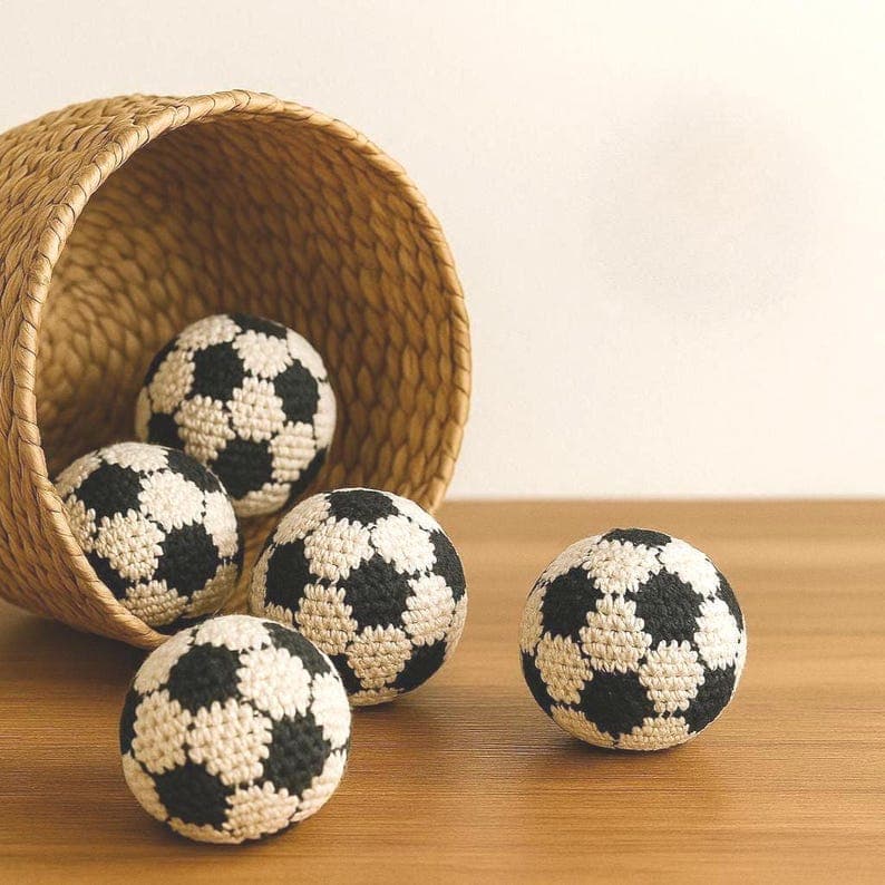 Meladora’s Creations rounds up 10 playful crochet hacky sack patterns