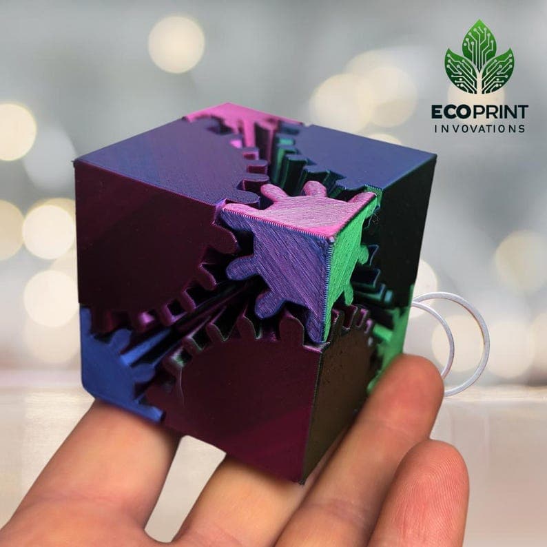 All3DP highlights free print-in-place desk toys with satisfying motion