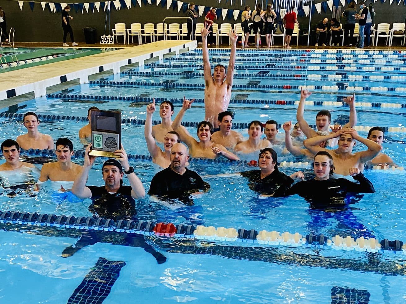 Del Rio swimmers qualify for Region VIII-6A Championship Feb. 6-7