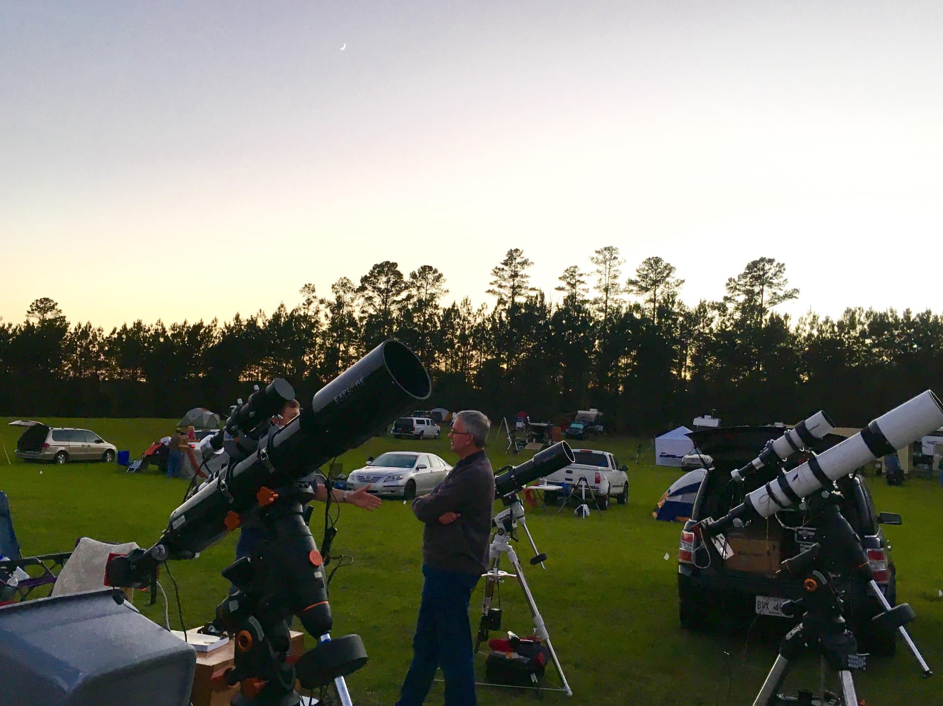 Telescope farms let anyone rent a piece of the night sky, access grows