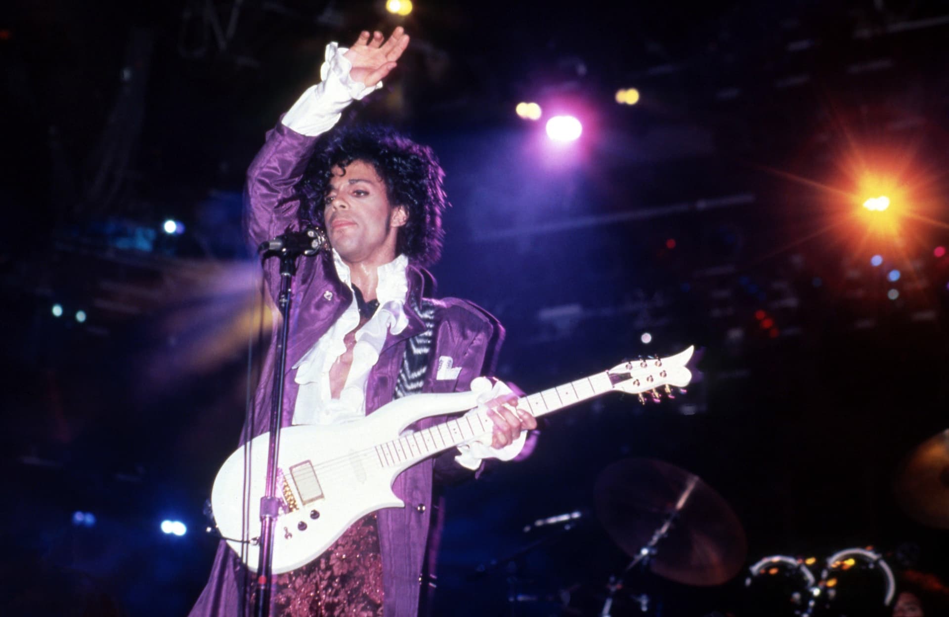 Rolling Stone unveils its 100 greatest guitar solos of all time