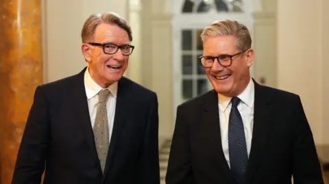 Mandelson security veto overruled, reignites scrutiny of Starmer's vetting claims